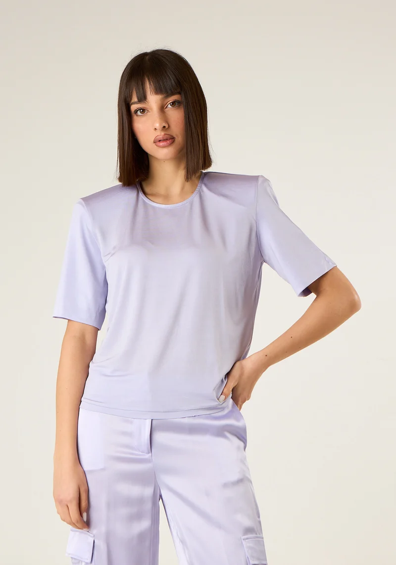 T-shirt in raso con spalline
