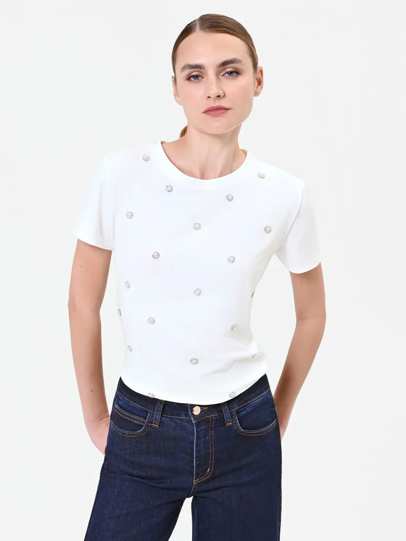 T-shirt panna con applicazioni gioiello
