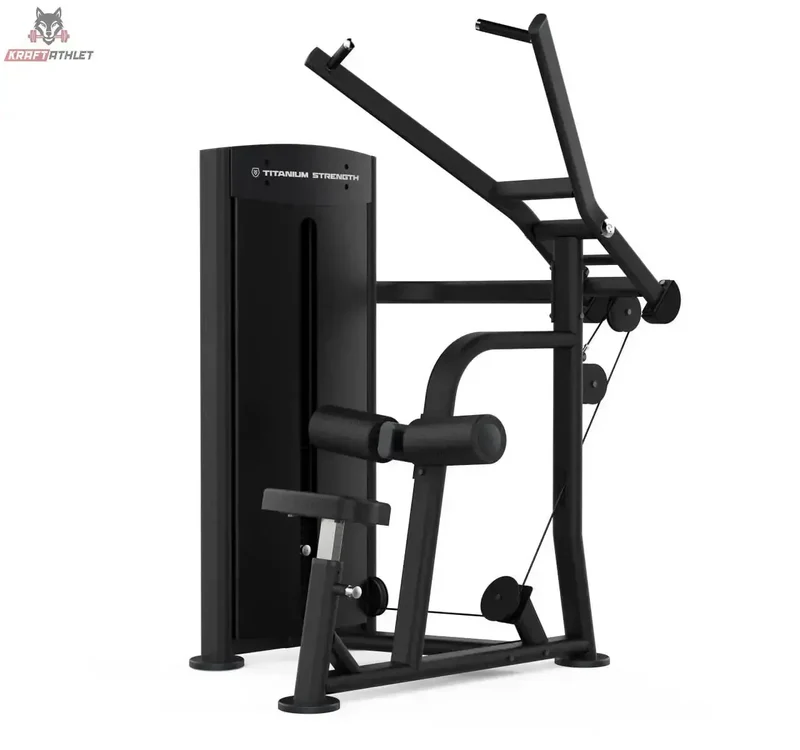 Lat Pulldown Titanium Strength Black Series