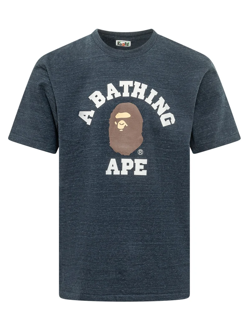 T-shirt con Stampa Grafica Frontale