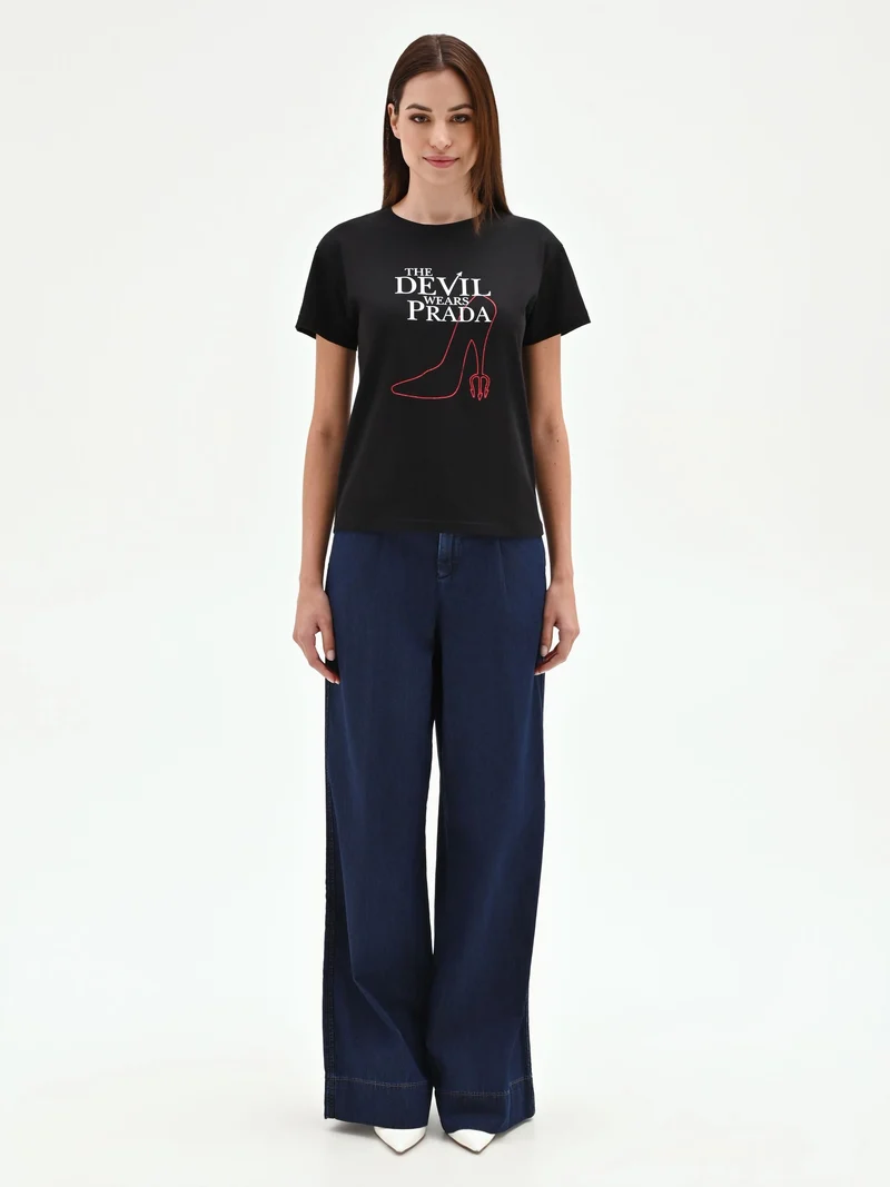 T-shirt nera 'The Devil Wears Prada' in cotone