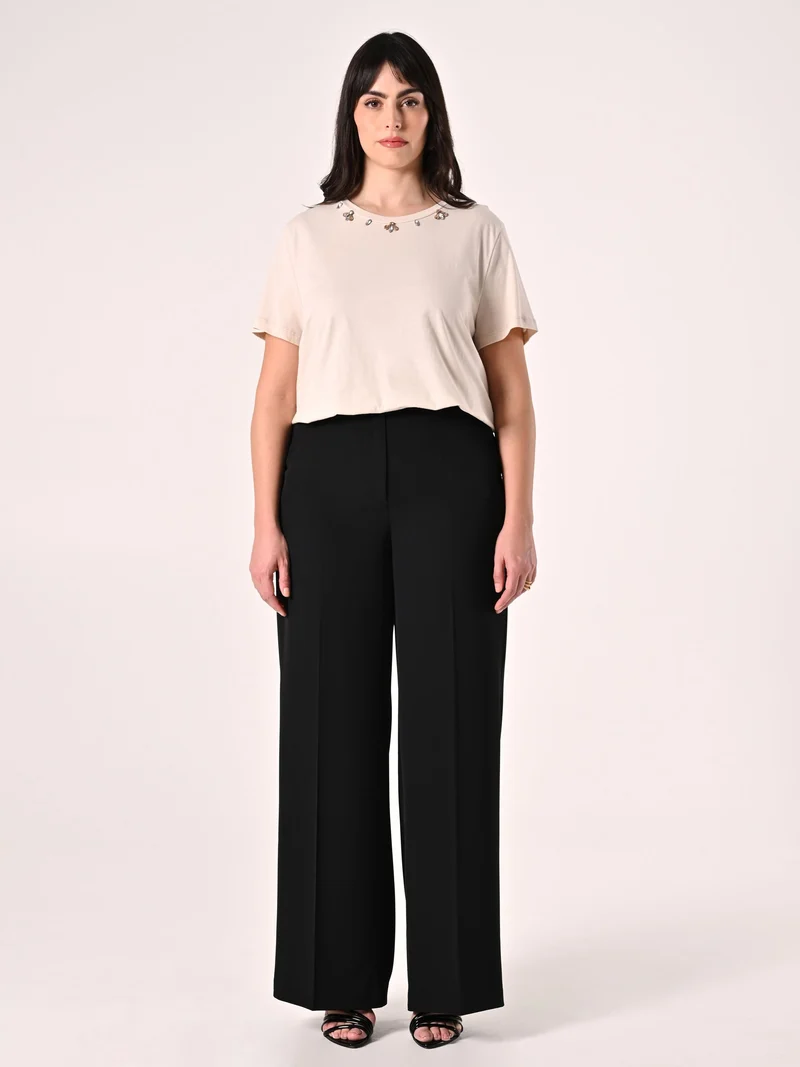 T-Shirt Curvy Beige con Pietre