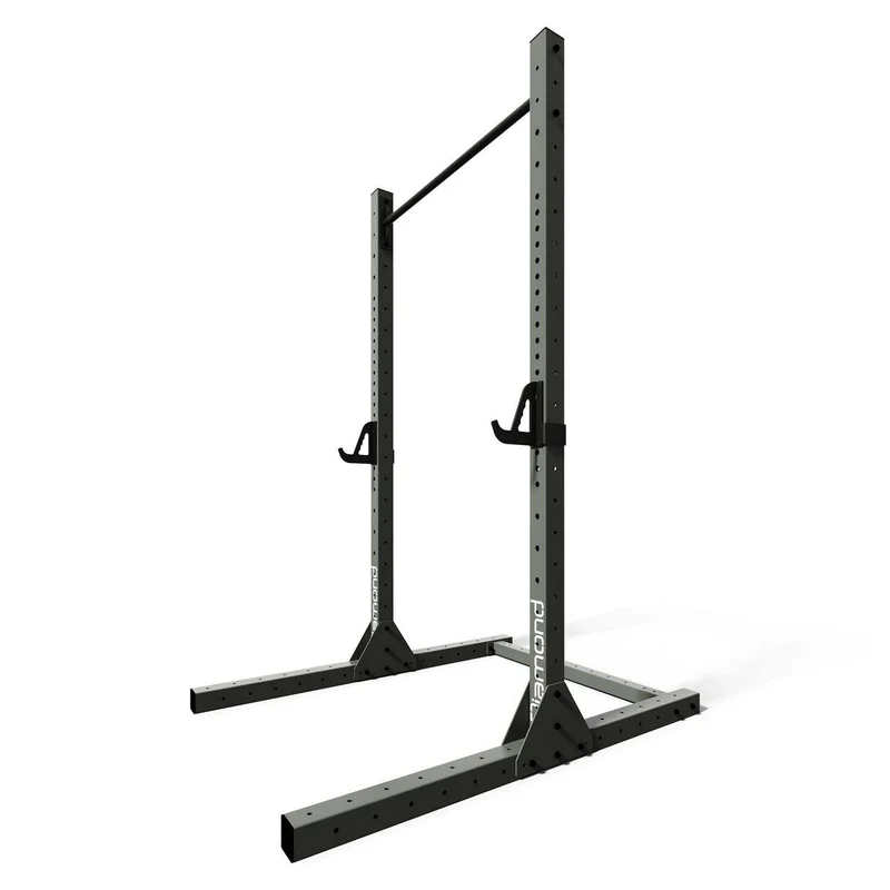SQUAT RACK NAKED