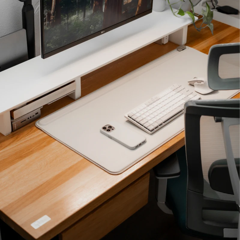 "Golden-Crust" Solid Oak Desktop