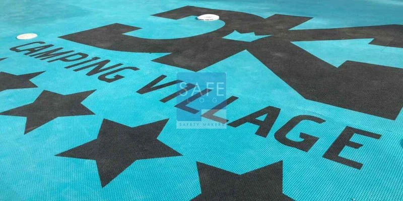 Safe Floor Pavimento antiscivolo e antitrauma per piscine e parchi acquatici da 7 o 10 mm