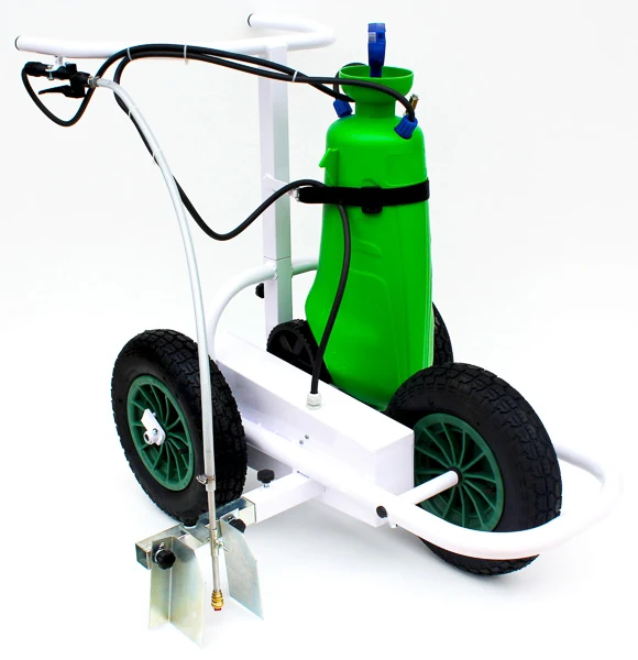 Carrello segnacampo a vernice ecologica con pompa a caricamento automatico di pressione S04575