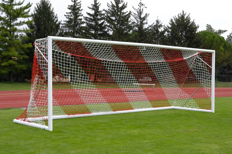 Coppia porte calcio regolamentari in alluminio, sezione ovale mm 120x100, traversa divisa S04307