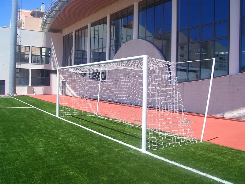 Coppia porte calcio regolamentari in alluminio traversa intera a norma UNI EN 748 cm 732x244 Art. S04304