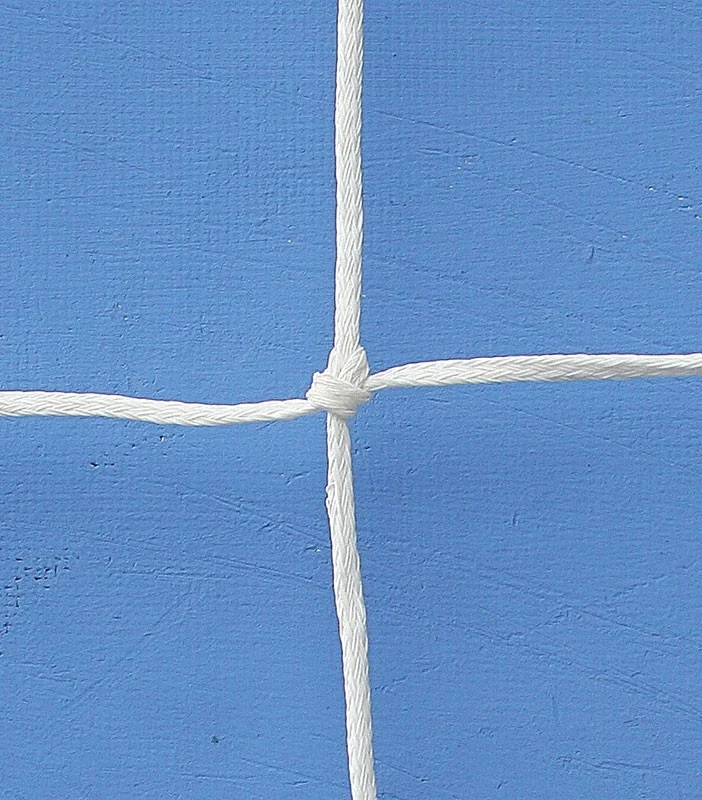 Coppia reti calcio ridotto cm 400x200 in polietilene diametro mm 3,5 con nodo maglia cm 14x14 Art. S04370