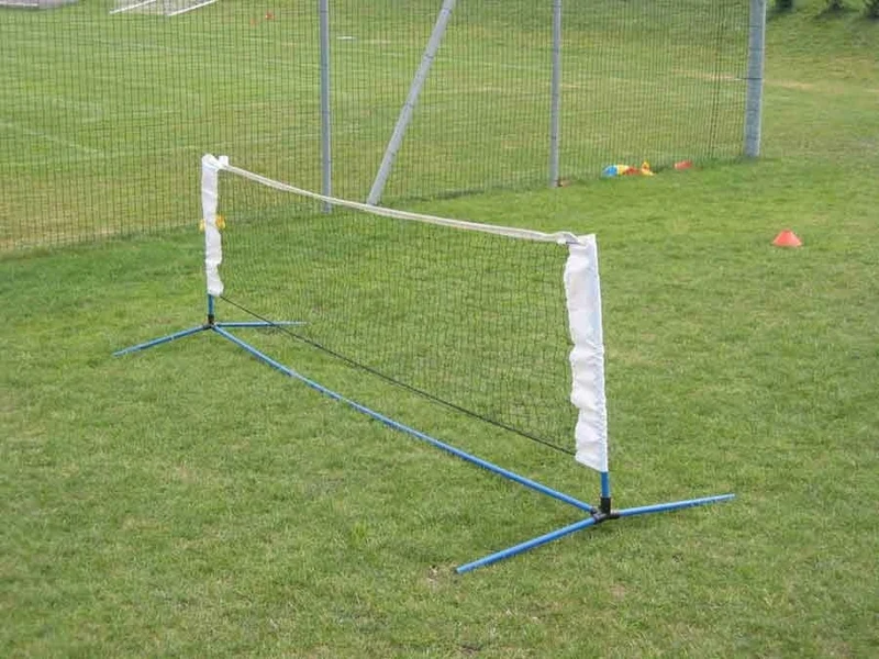 Impianto calcio art 6404 per perfezionare il palleggio aereo completo di rete