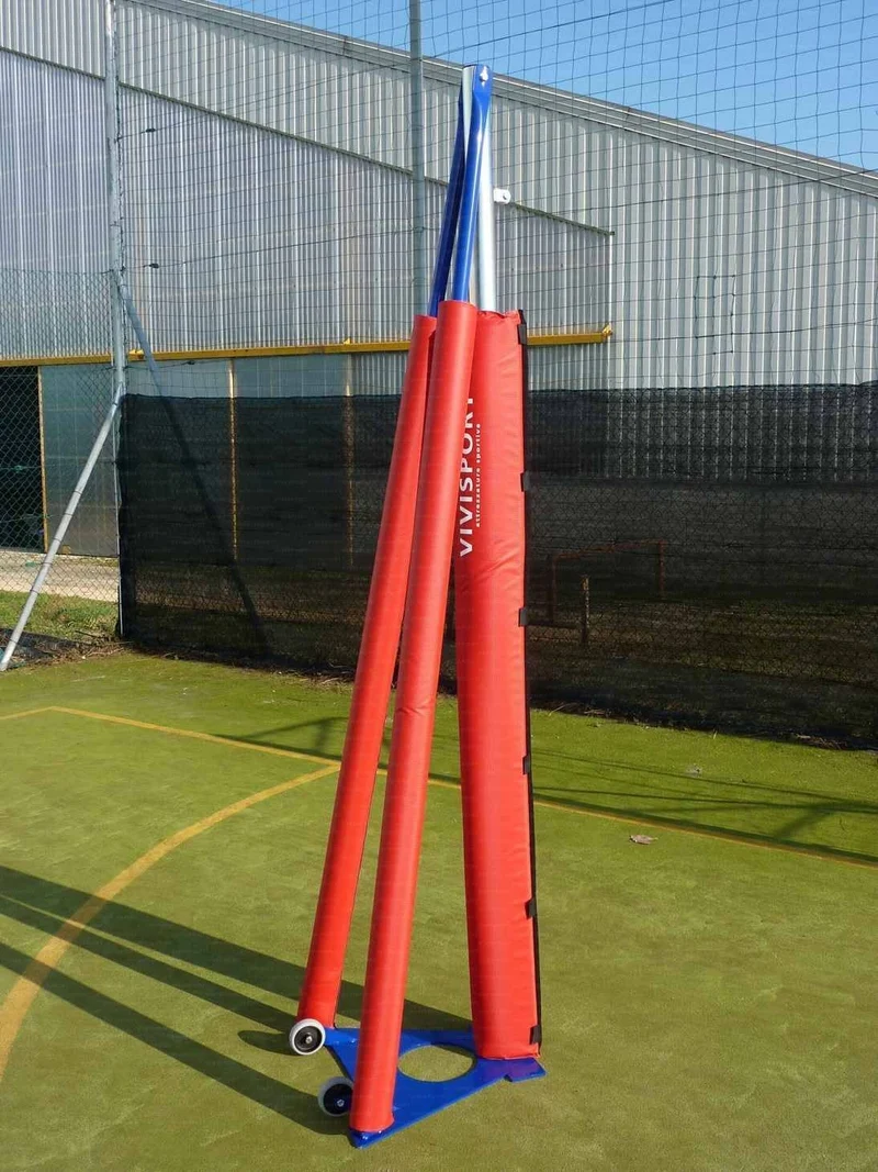 Coppia di Protezioni in gommapiuma per impianto pallavolo a traliccio con tiranti ridotti a palo tondo, per articolo 5020 e 5021 Art 5527
