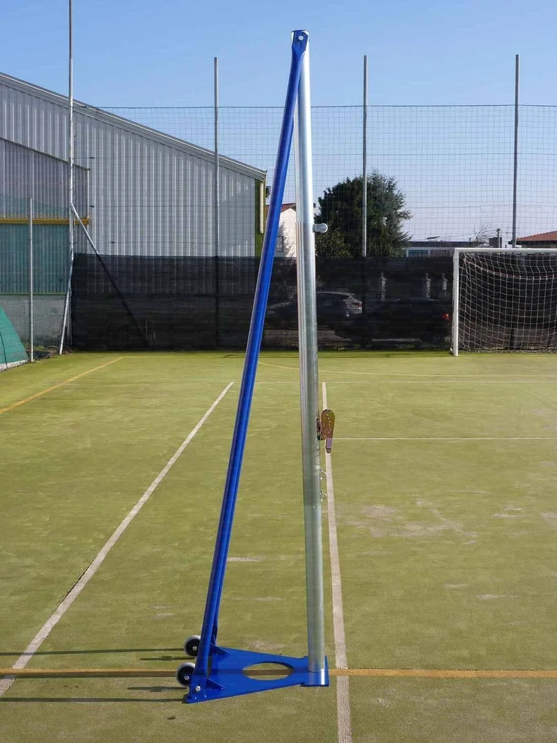 Impianto pallavolo a traliccio con tiranti ridotti, Art 5020 in acciaio, palo tondo Ø70mm, certificato UNI-EN 1271