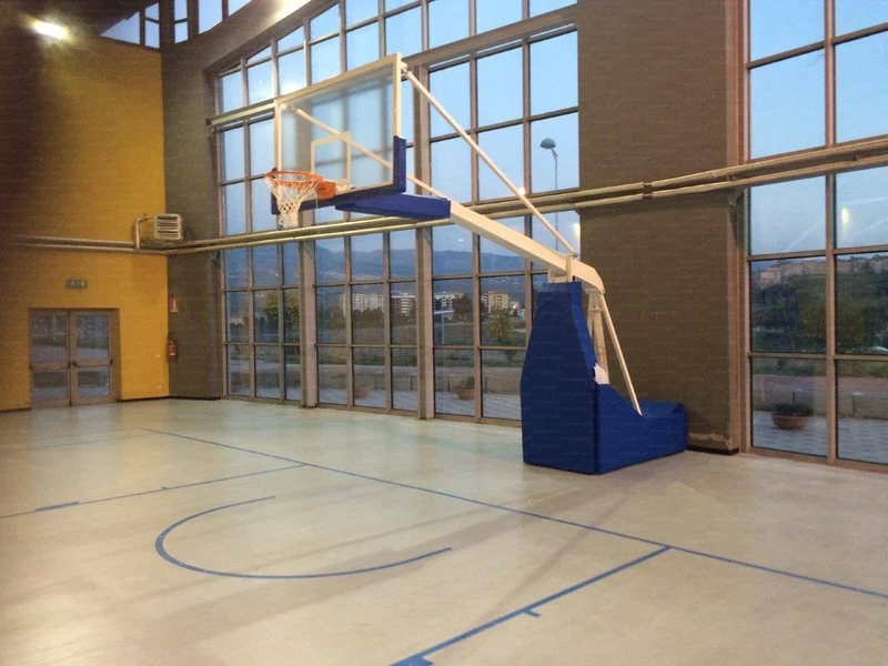Impianto Professionale basket oleodinamico elettrico, sbalzo 325cm, certificato UNI-EN 1270 Codice: 4285