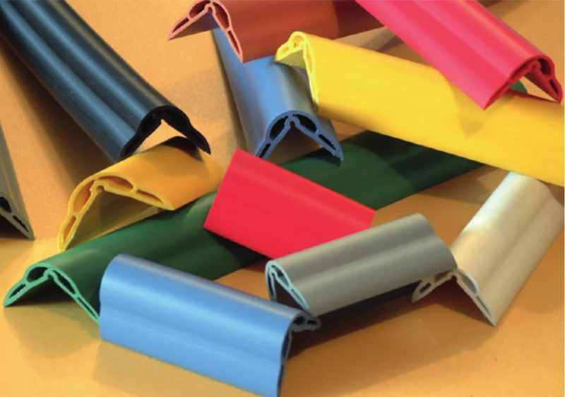 PARASPIGOLI ESTRUSI PARACOLPI PS35 Coprispigolo per assorbimento urti in PVC flessibile