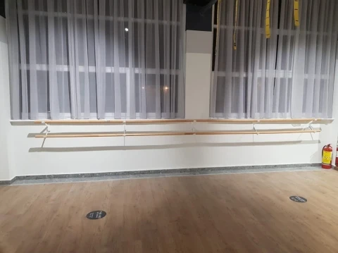 Sbarra Danza A Parete Doppia Completa Fissa Da 4,85m Art. G 406/D + G 405/5
