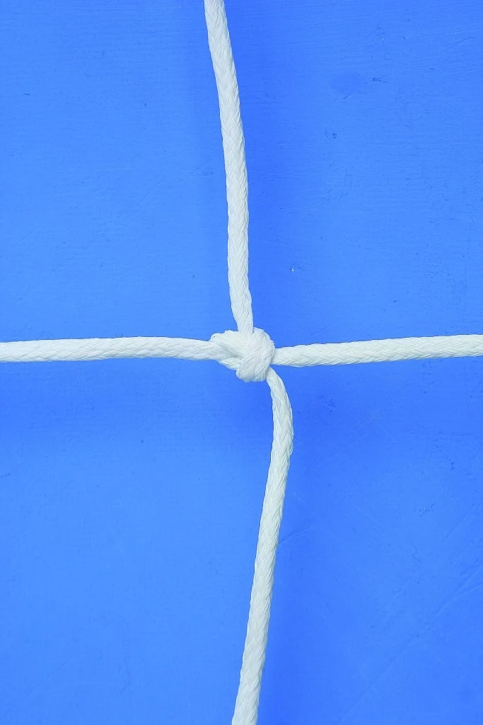 Rete regolamentare Calcio MAGLIA QUADRA 7,50x2,50 mt. in Polietilene 120x4,5 mm (Tipo England) Art. C0016
